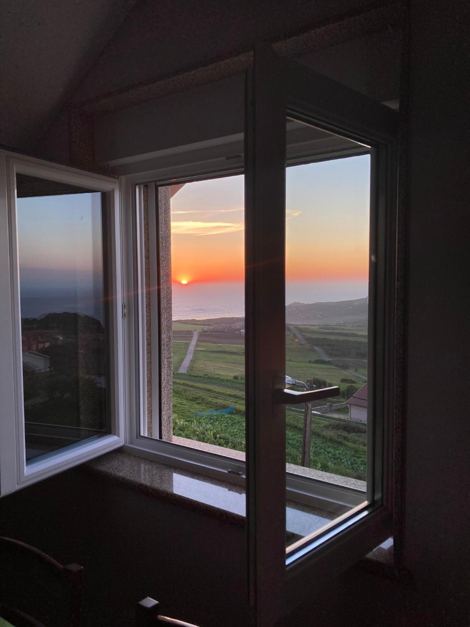 Mirador Do Faro Tourinan Daire Muxia Dış mekan fotoğraf
