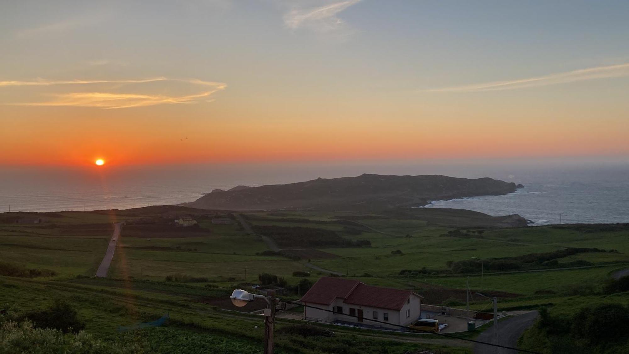 Mirador Do Faro Tourinan Daire Muxia Dış mekan fotoğraf