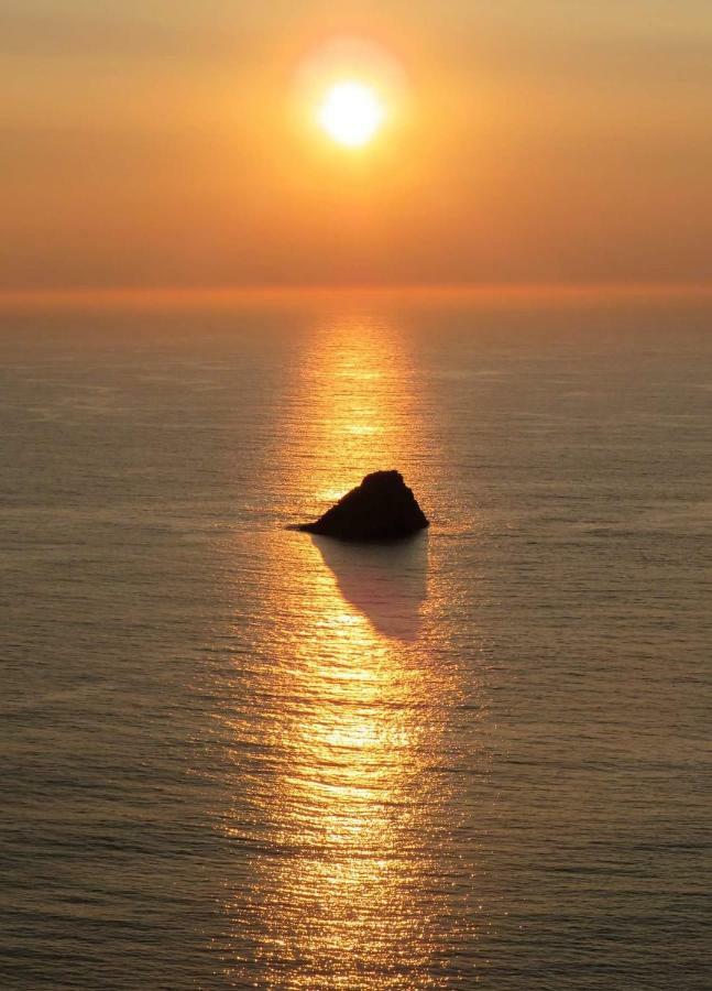 Mirador Do Faro Tourinan Daire Muxia Dış mekan fotoğraf
